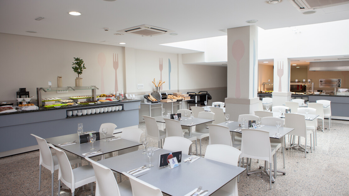 Gloria Ízaro Club Hotel